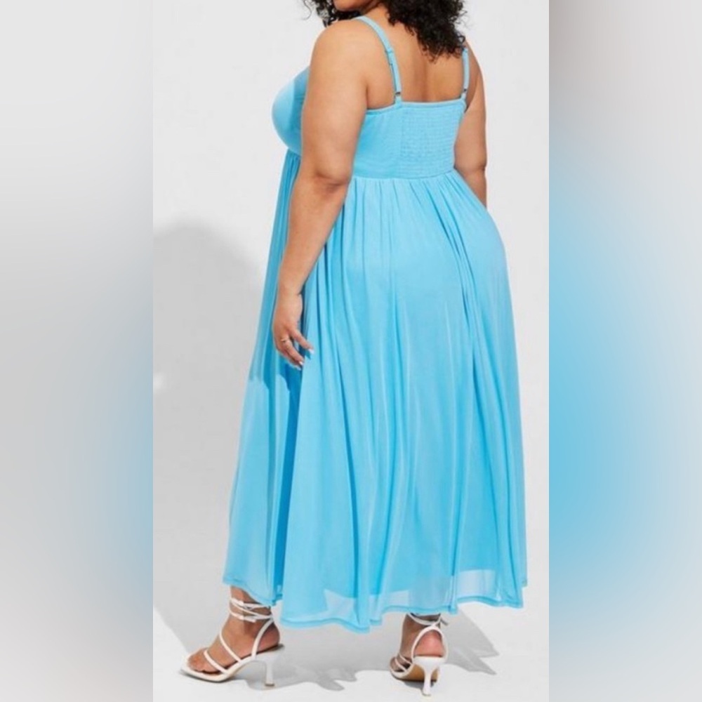 Torrid Soft Mesh Pleated Maxi Dress - Picture 2 of 13